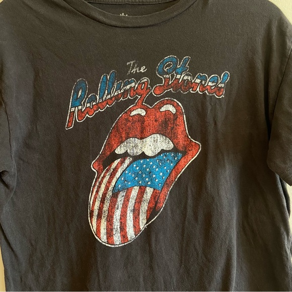The Rolling Stones Graphic Tee - Picture 2 of 4